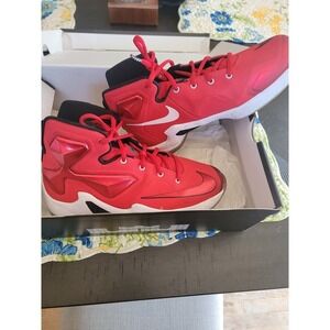 Nike Lebron‎ James XIII 13 Red Basketball Shoes Sneakers Kids Size 6Y
